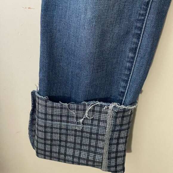 Judy Blue Plaid Cuffed Slim Fit Jean size 26 stretch classic medium wash jeans - Picture 6 of 16
